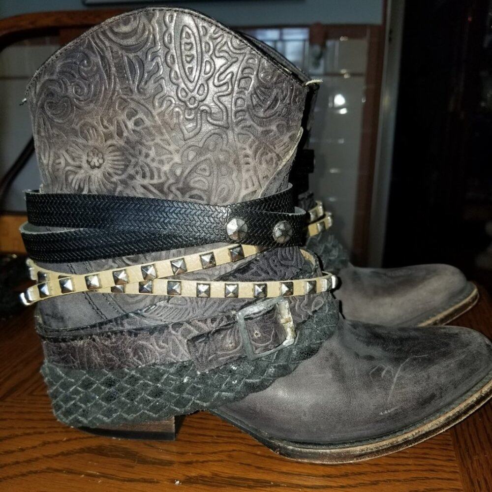 FREEBIRD by Steven Black Leather Boots MEZCAL Ankle Boots Size 6 EUC - Picture 3 of 6